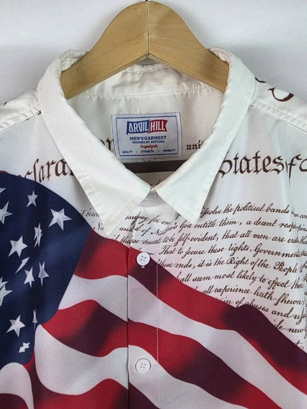 Arvil Hill Men's Shirt Size Large Patriotic USA America Flag Button Down Top